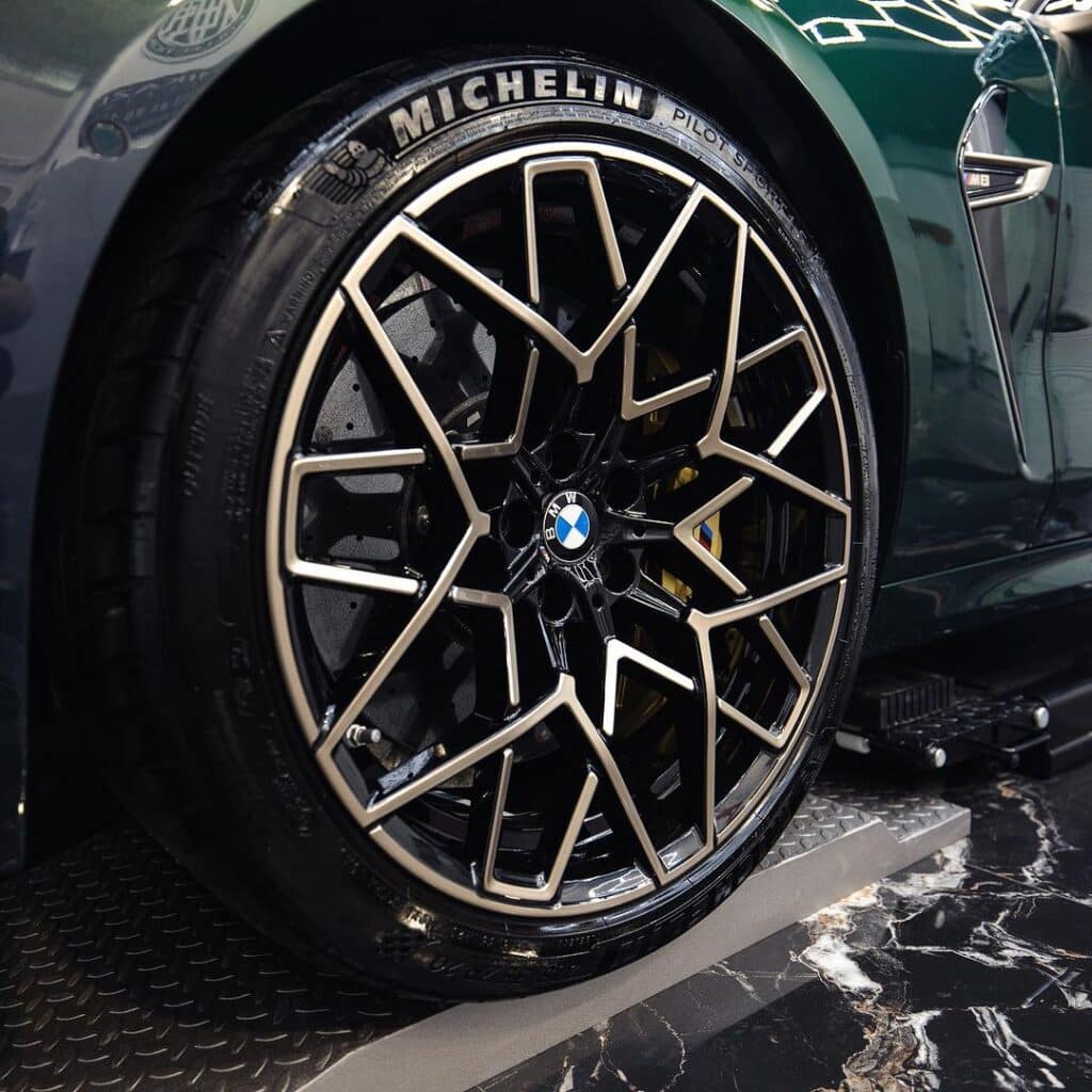 386328709_17983831205407122_9125011408397208484_n Κεραμική επίστρωση σε BMW M8 Grand Coupe