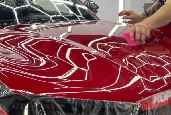 Τοποθέτηση αντιχαρακτικής μεμβράνης