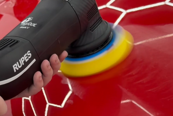 Γυάλισμα αυτοκινήτου