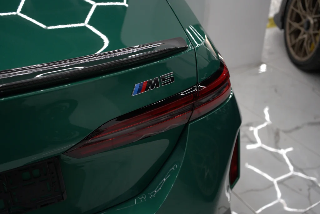 NGT04155 BMW M5 Τοποθέτηση PPF Μεμβράνης